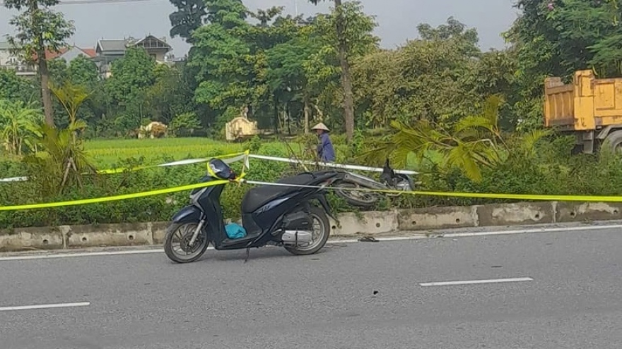 Nóng 24h: Hỗn chiến trong đêm khiến 1 thanh niên tử vong ở Hà Nội